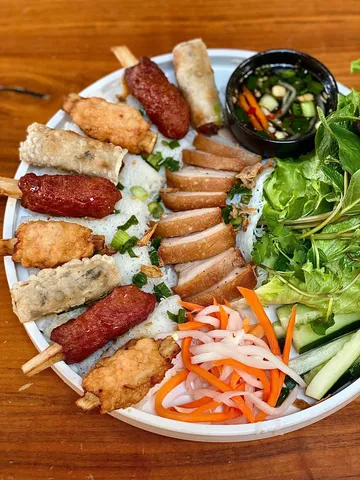 rs=w 360,cg true (1)